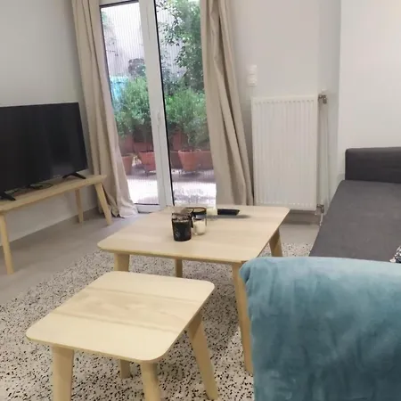 Cozy Apartment At King George Str Pagkrati Athènes Extérieur photo