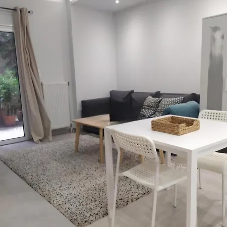 Cozy Apartment At King George Str Pagkrati Athènes Extérieur photo