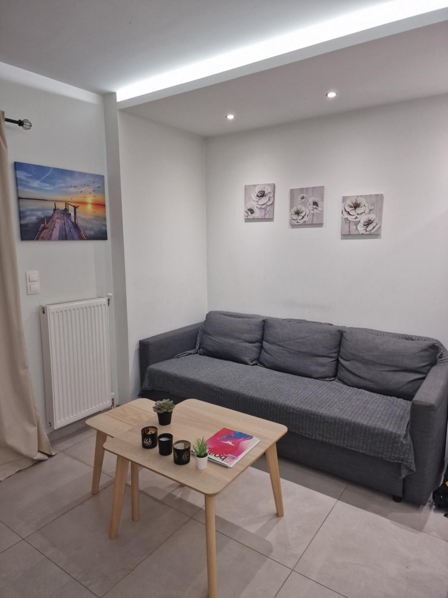 Cozy At King George Str Pagkrati Apartment Athen